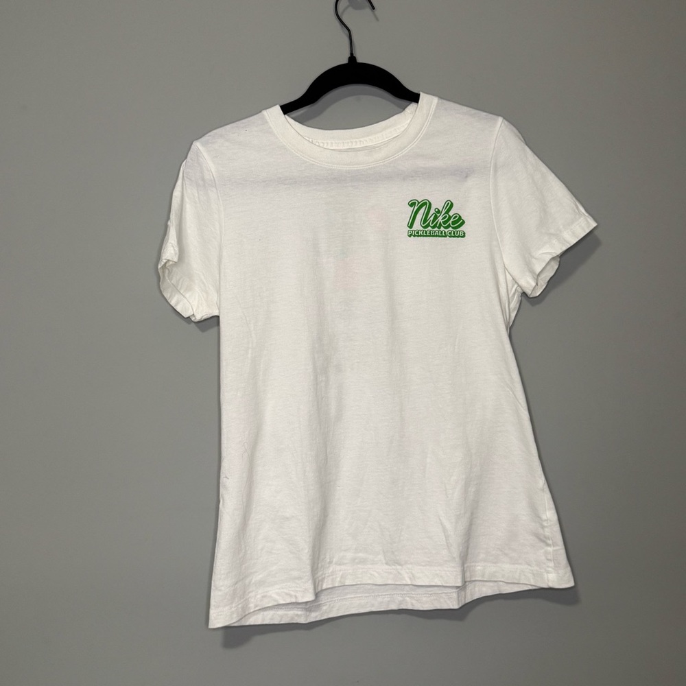 Nike Pickleball Club Graphic T-Shirt Womens Medium White Short Sleeve Crew Neck